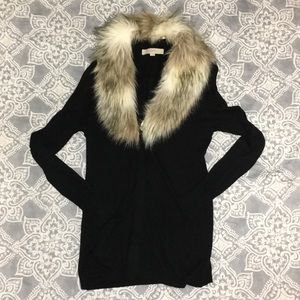 Black sweater with removable faux fur collar